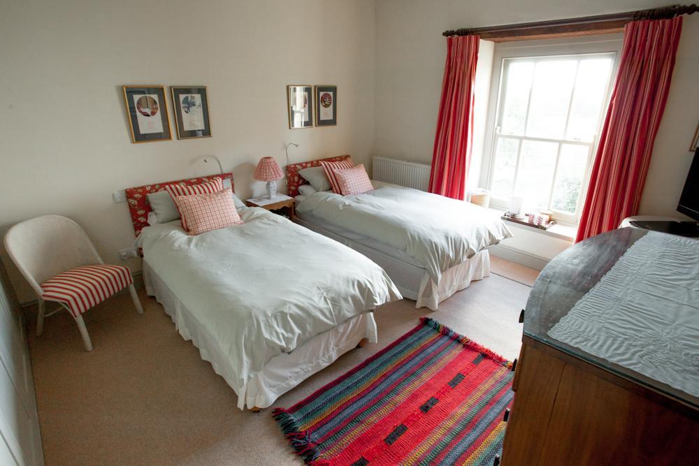 Tabor House B&B Фишгард Экстерьер фото